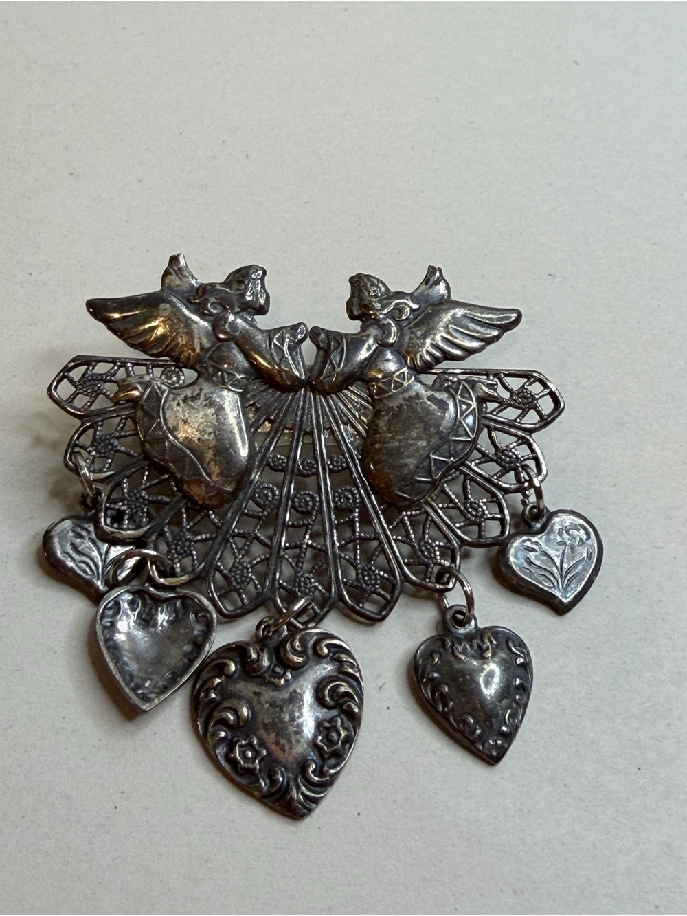 Love  Double Angel Filigree Fan Brooch Pin Dangling Hearts Vintage Silver Tone